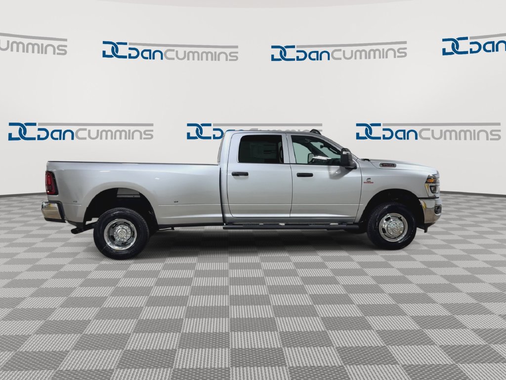 New 2027 RAM 3500 Tradesman AWD/4WD image 9