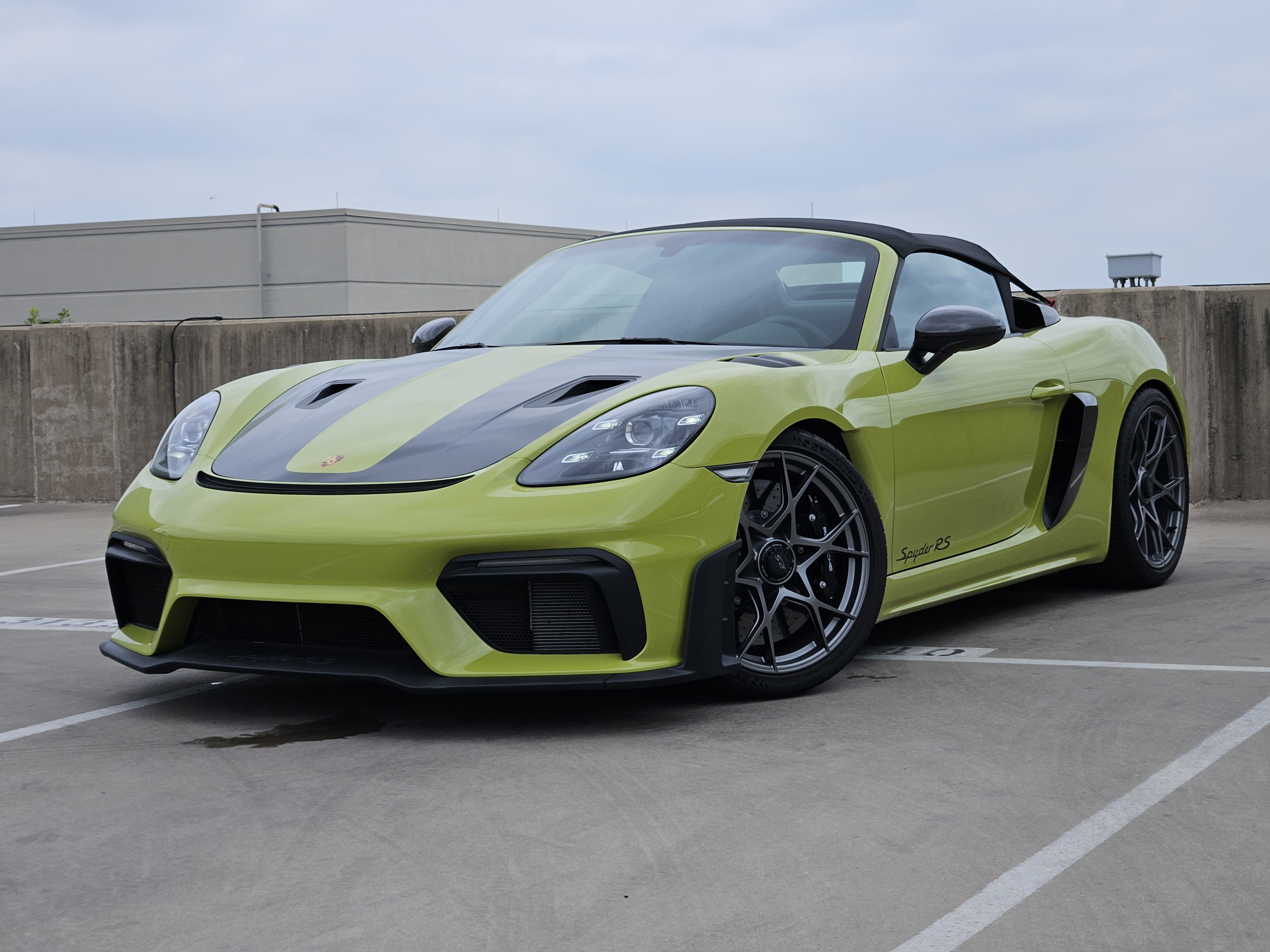 Certified 2024 Porsche 718 Boxster Spyder RS RWD image 1