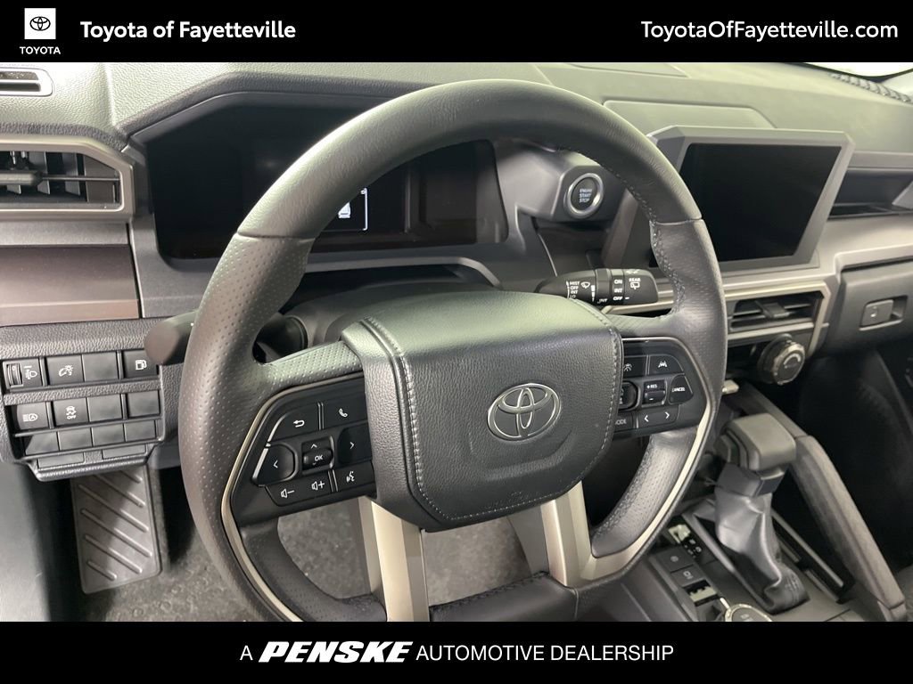 Certified 2025 Toyota 4Runner SR5 AWD/4WD image 27