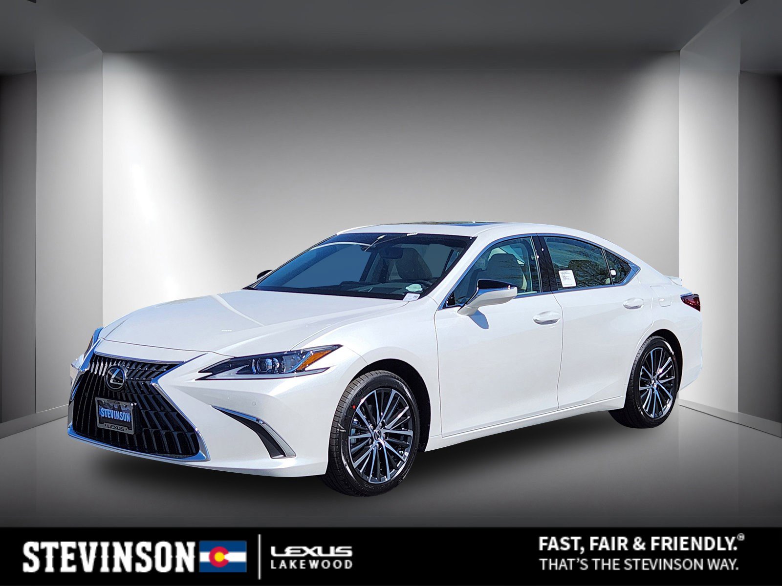 New 2025 Lexus ES 300h w/ Premium Package