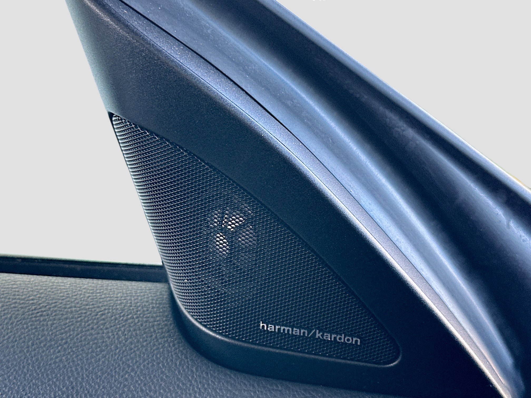 Used 2013 BMW 128i Convertible image 18