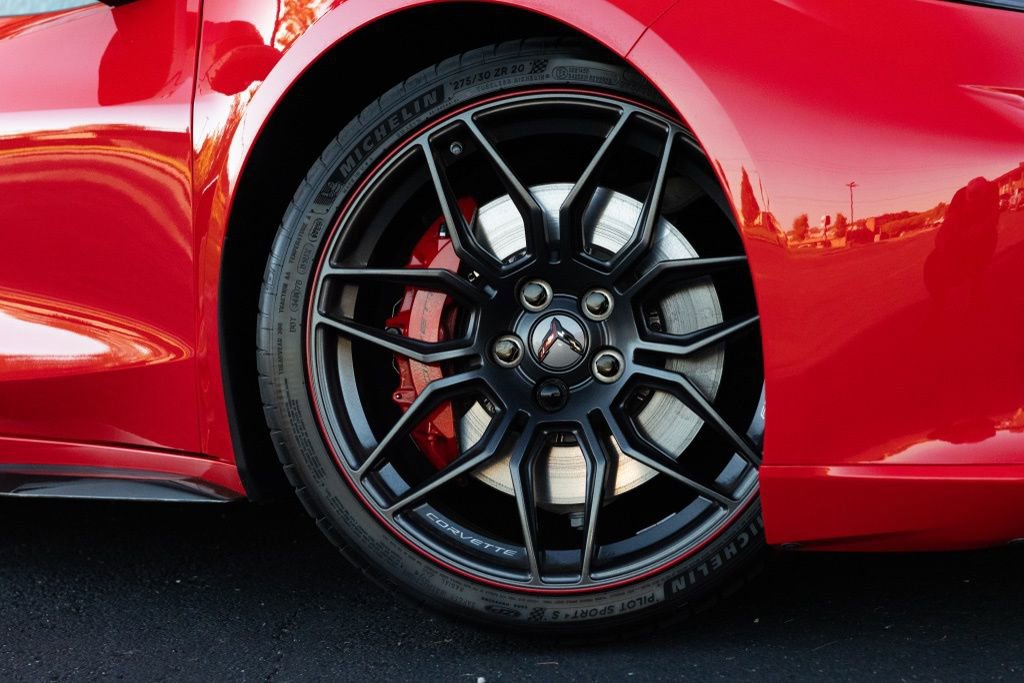 Used 2025 Chevrolet Corvette Z06 w/ Battery Protection Package image 2