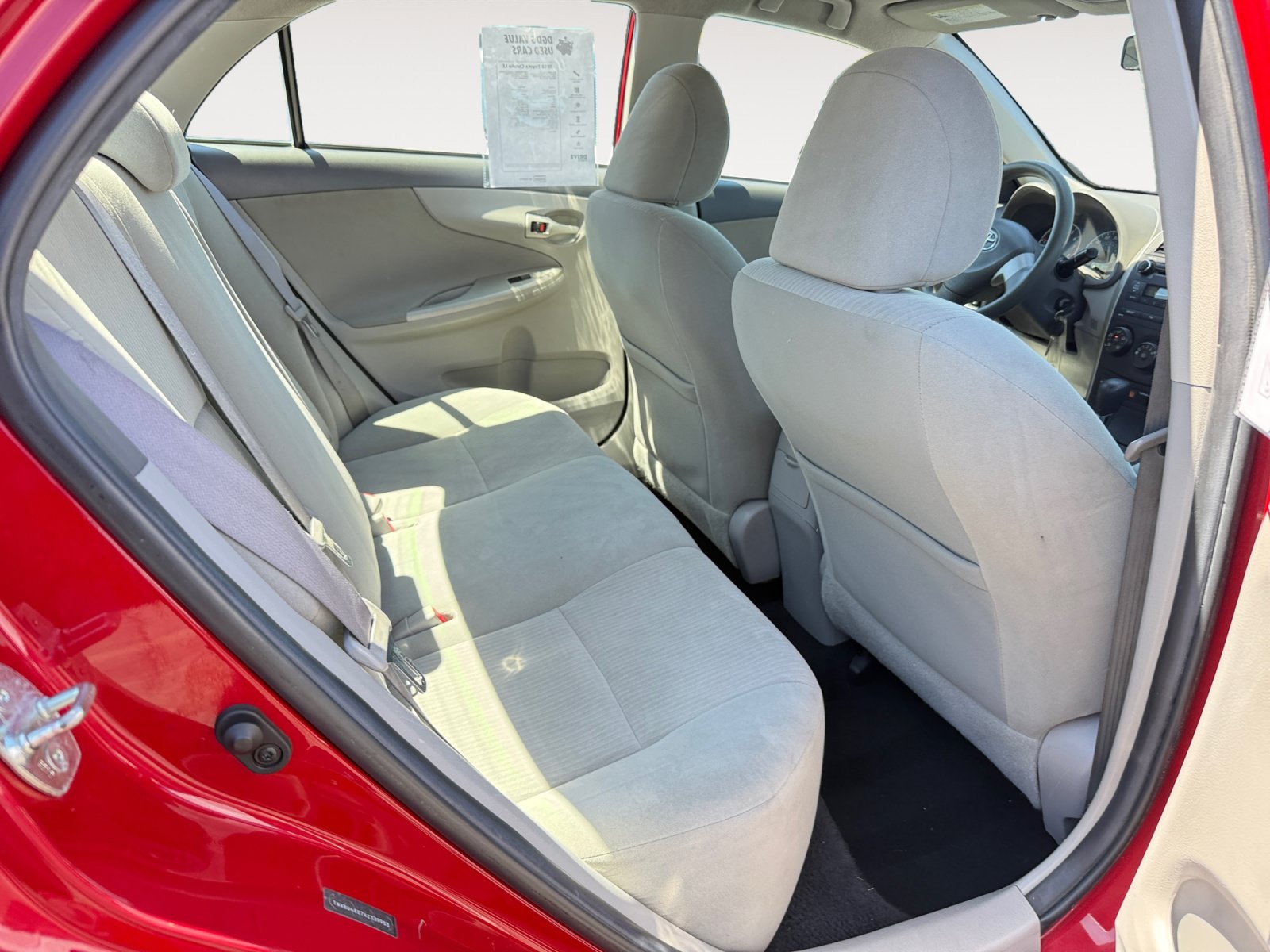 Used 2010 Toyota Corolla LE FWD image 18