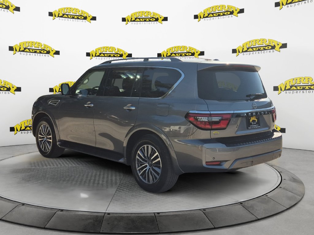 Used 2023 Nissan Armada SL w/ Captain's Chairs Package RWD image 3