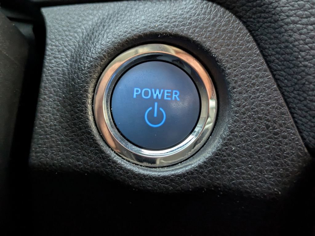 Used 2019 Toyota RAV4 XSE AWD/4WD image 29