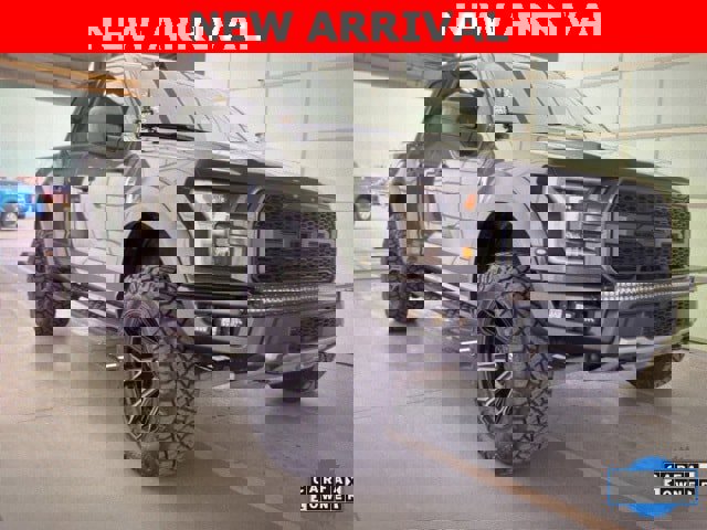 Used 2019 Ford F150 Raptor w/ Equipment Group 801A Mid image 11