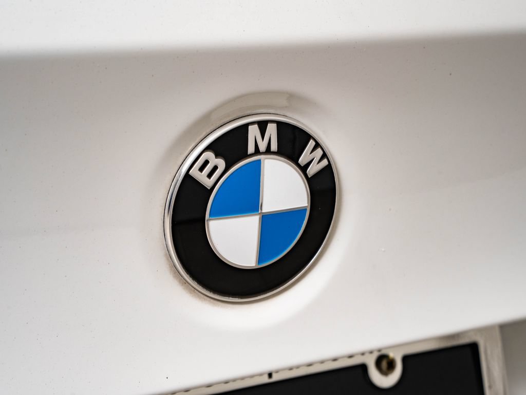Used 2010 BMW 328i Sedan RWD image 18