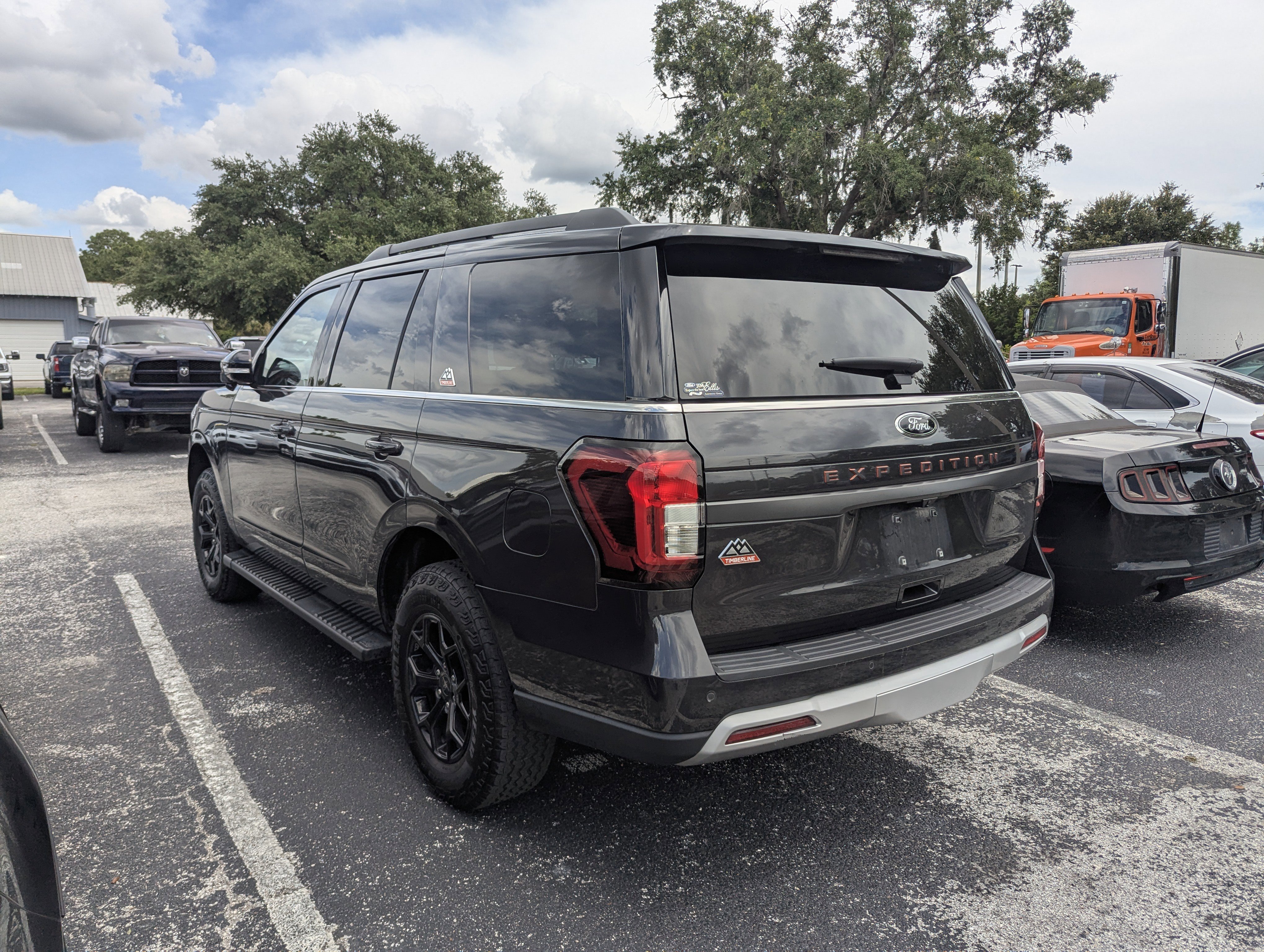 Used 2022 Ford Expedition Timberline AWD/4WD image 6