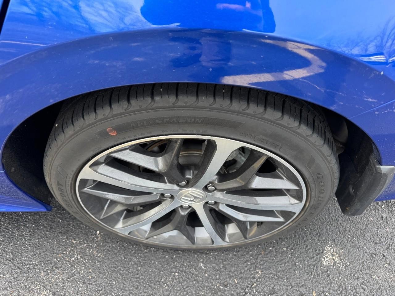 Used 2023 Honda Civic Touring image 8