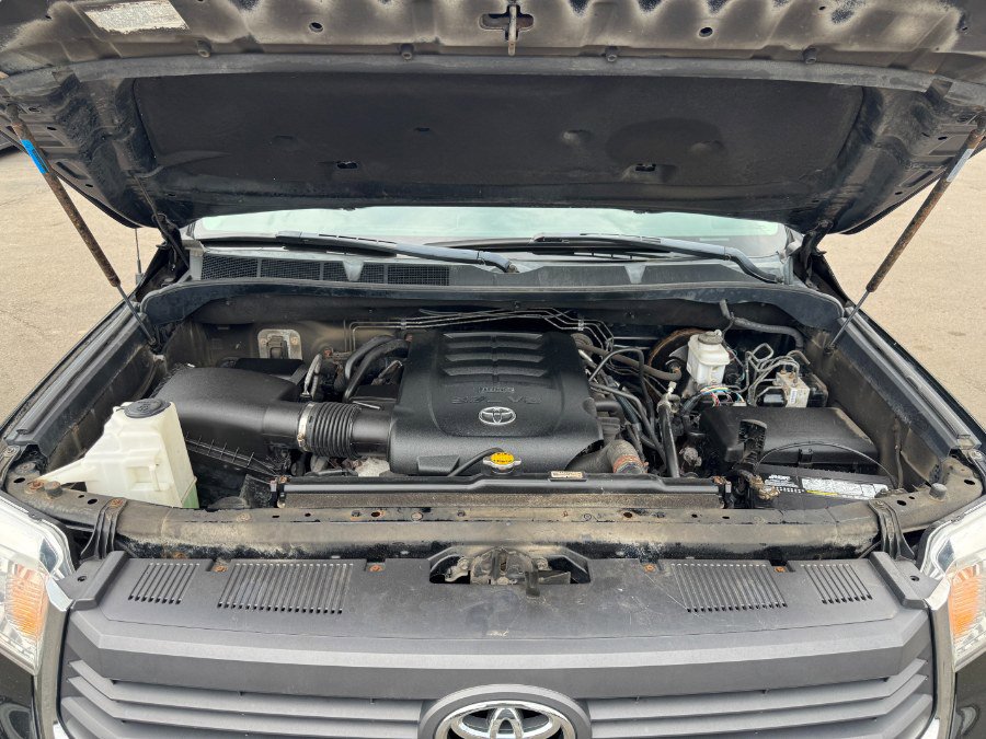 Used 2015 Toyota Tundra SR5 AWD/4WD image 23