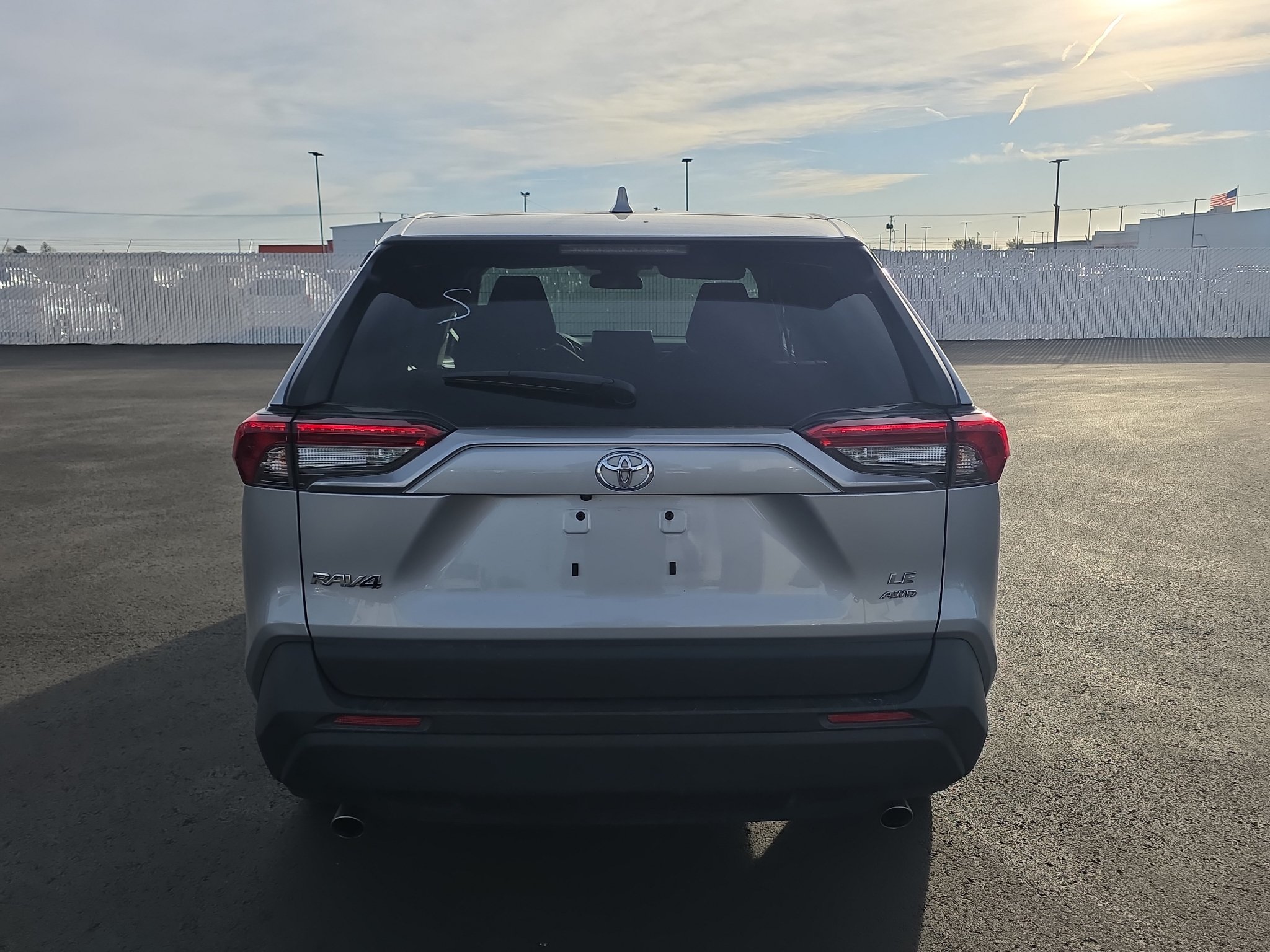 Used 2025 Toyota RAV4 LE AWD/4WD image 7