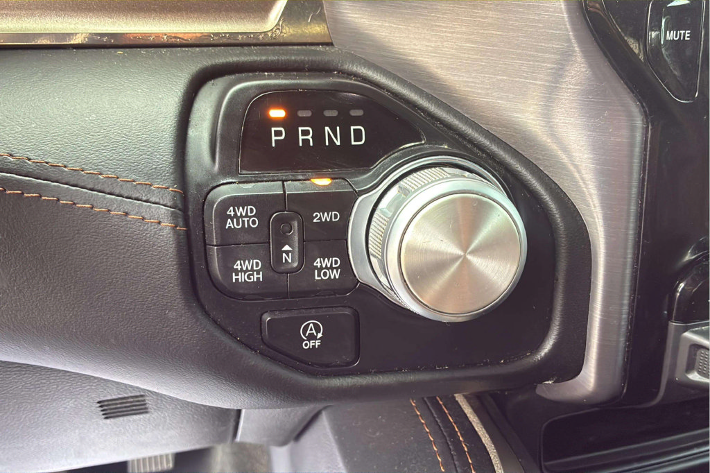 Used 2020 RAM 1500 Limited AWD/4WD image 21
