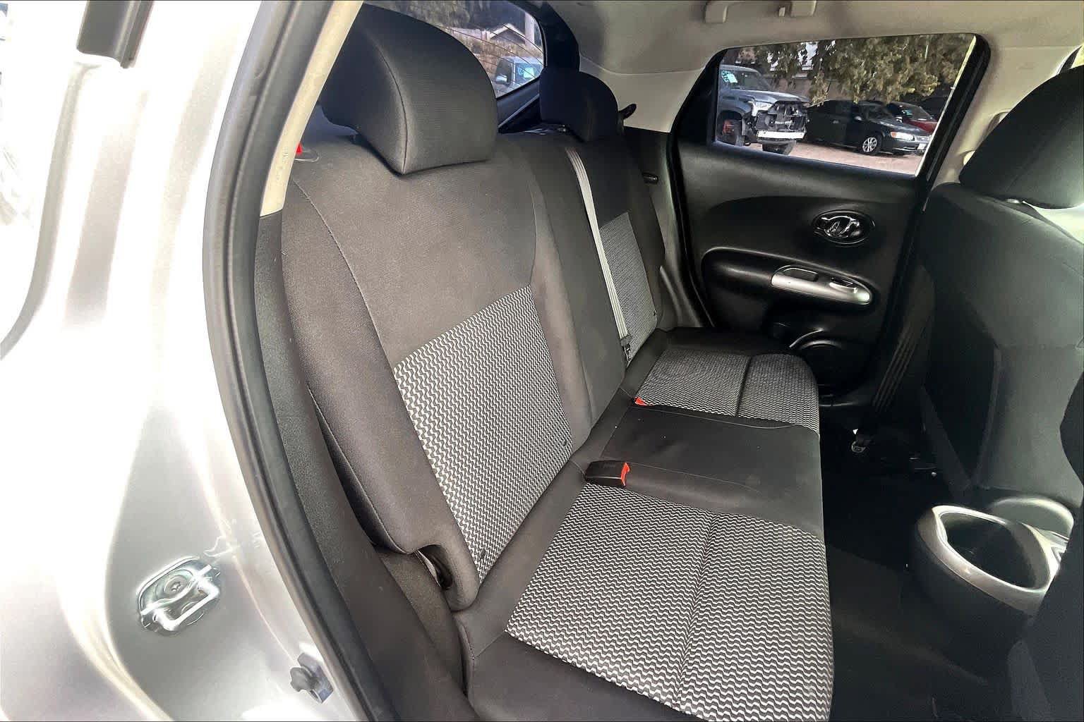 Used 2017 Nissan Juke S FWD image 20