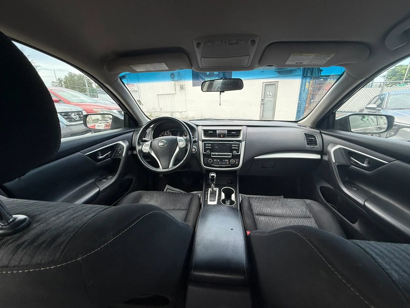 Used 2018 Nissan Altima 2.5 SV FWD image 13