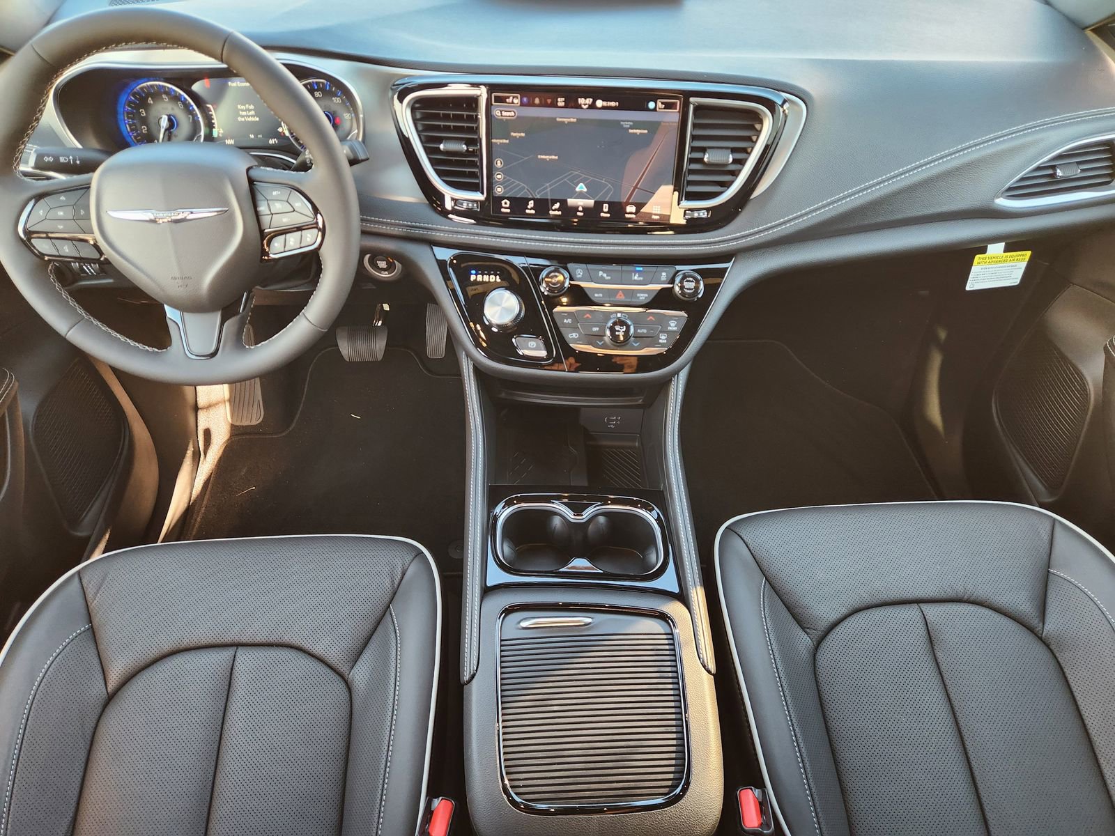 New 2026 Chrysler Pacifica Limited image 21