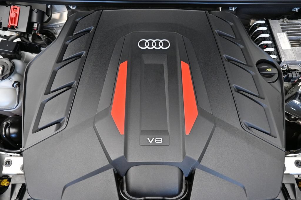 Used 2024 Audi SQ8 Premium Plus w/ S Sport Package AWD/4WD image 27
