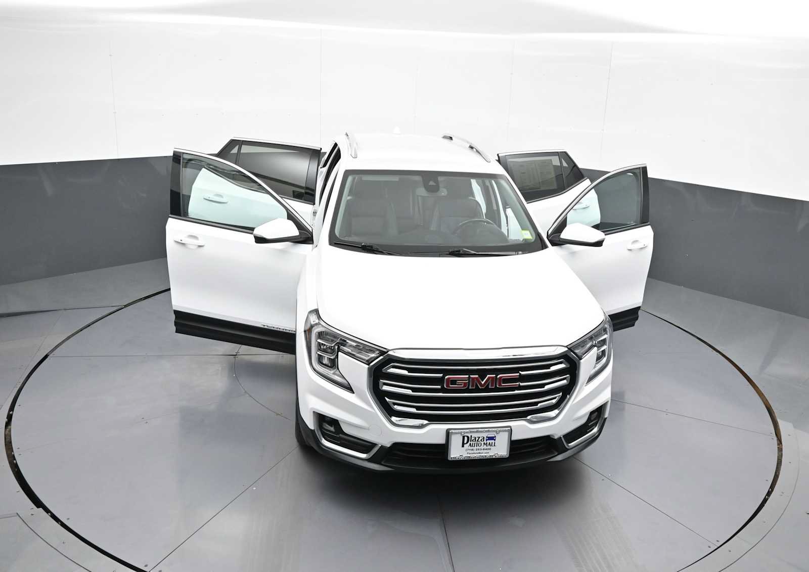Used 2022 GMC Terrain SLT w/ Infotainment Package II AWD/4WD image 45