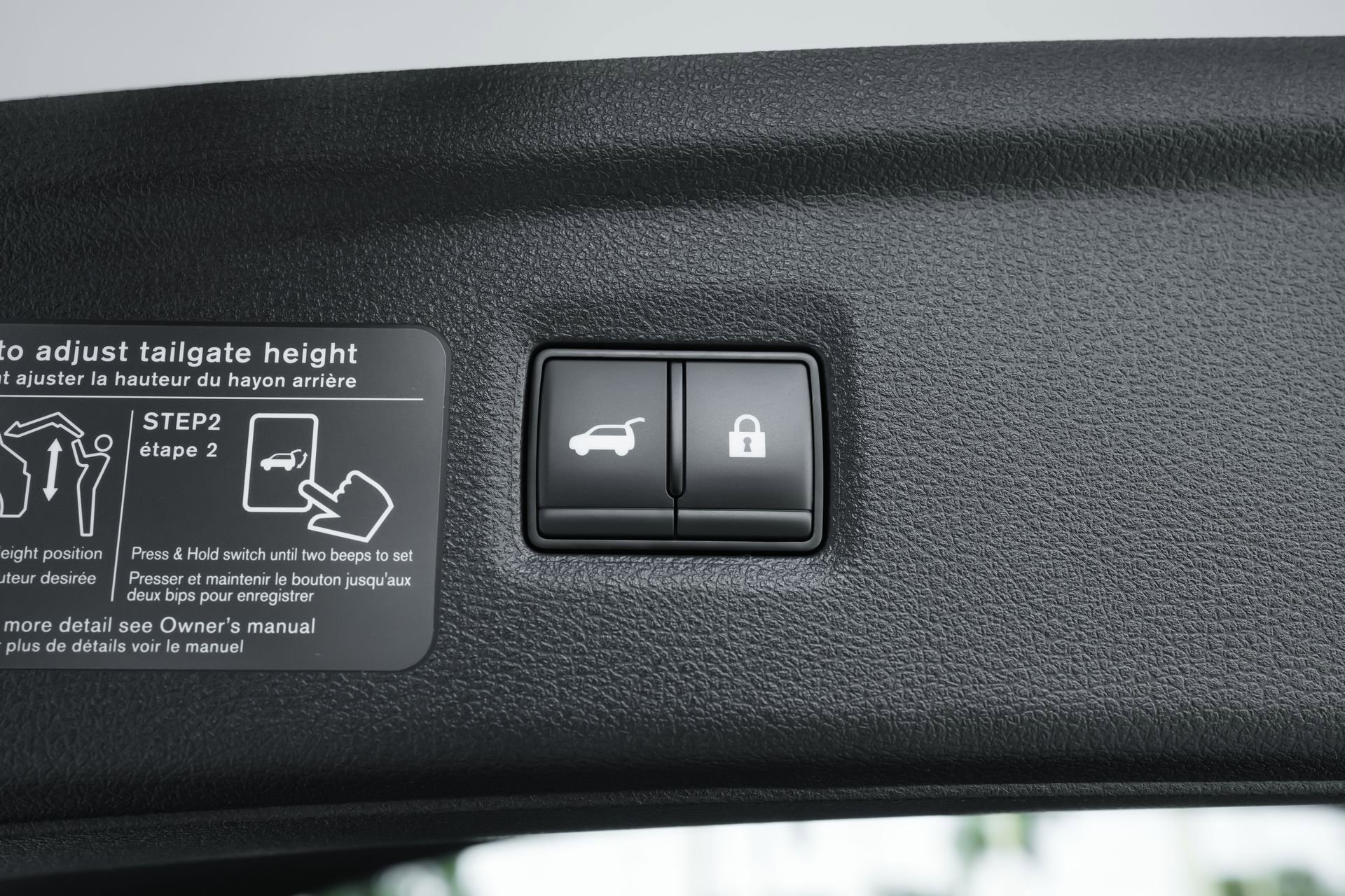 Used 2025 INFINITI QX50 Luxe image 39