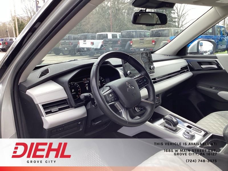 Used 2024 Mitsubishi Outlander SEL image 24