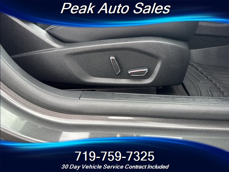 Used 2018 Ford Fusion SE w/ Equipment Group 602A FWD image 36