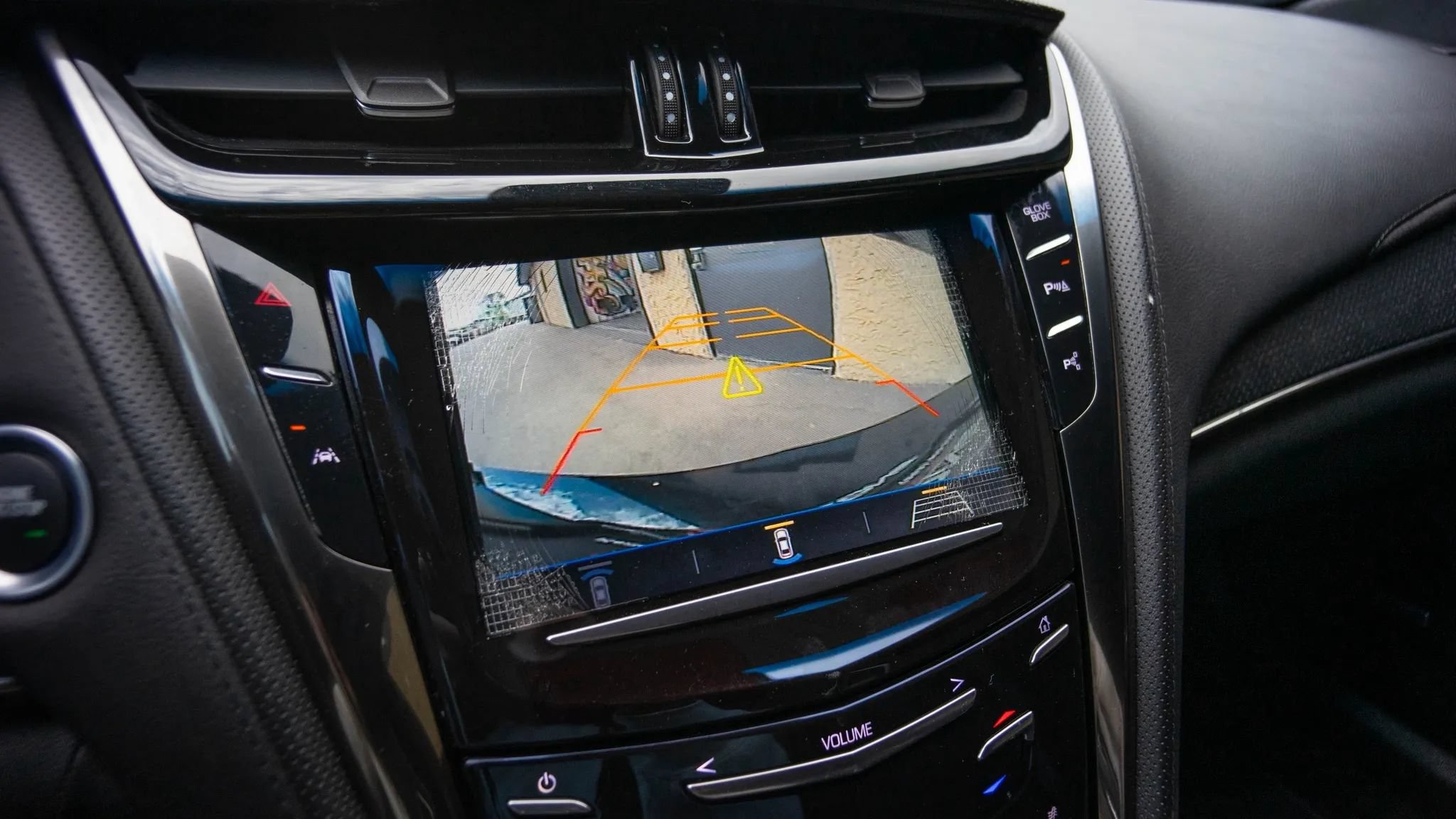 Used 2018 Cadillac CTS V w/ Luxury Package RWD image 17