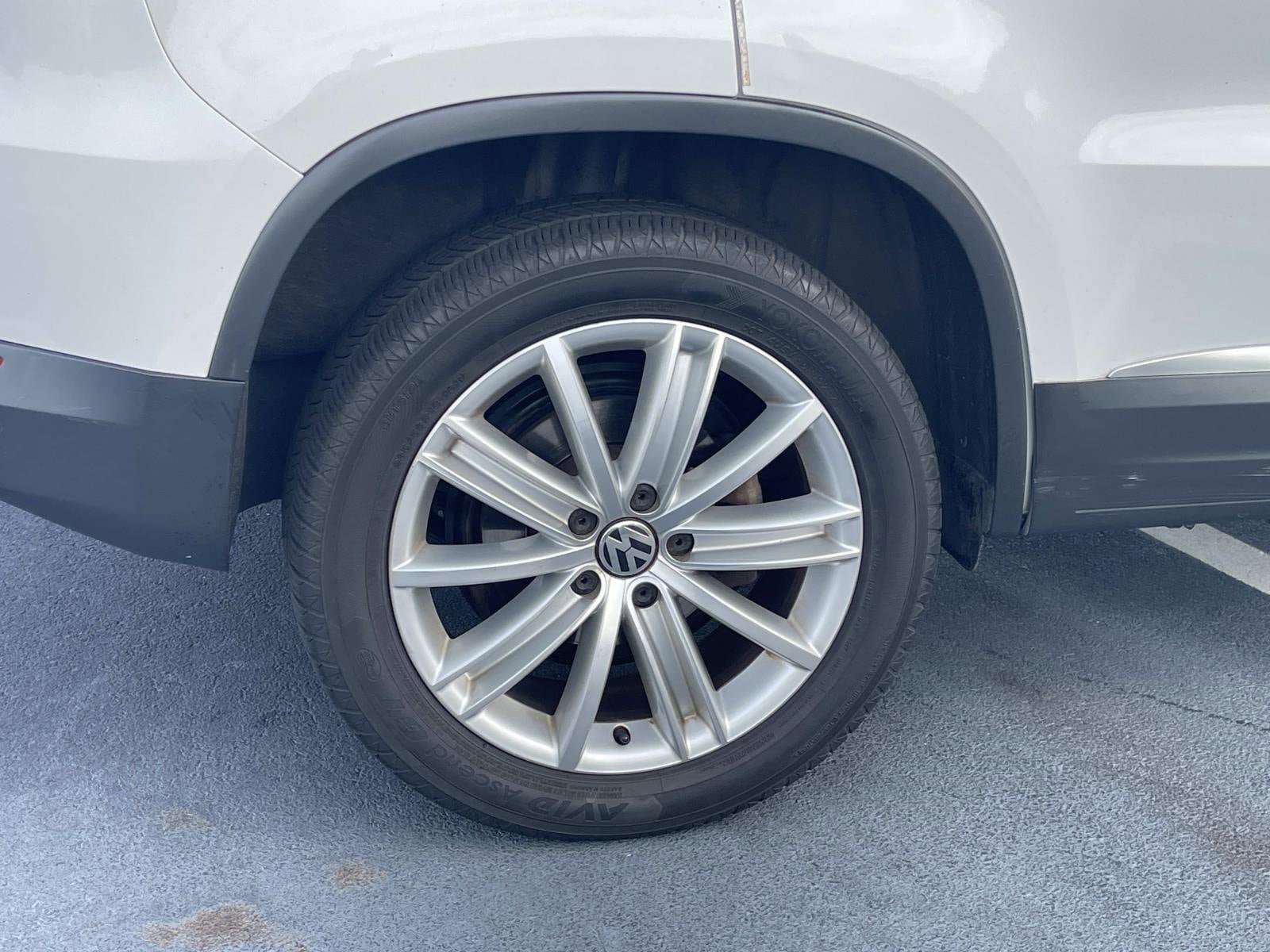 Used 2013 Volkswagen Tiguan SE FWD image 7