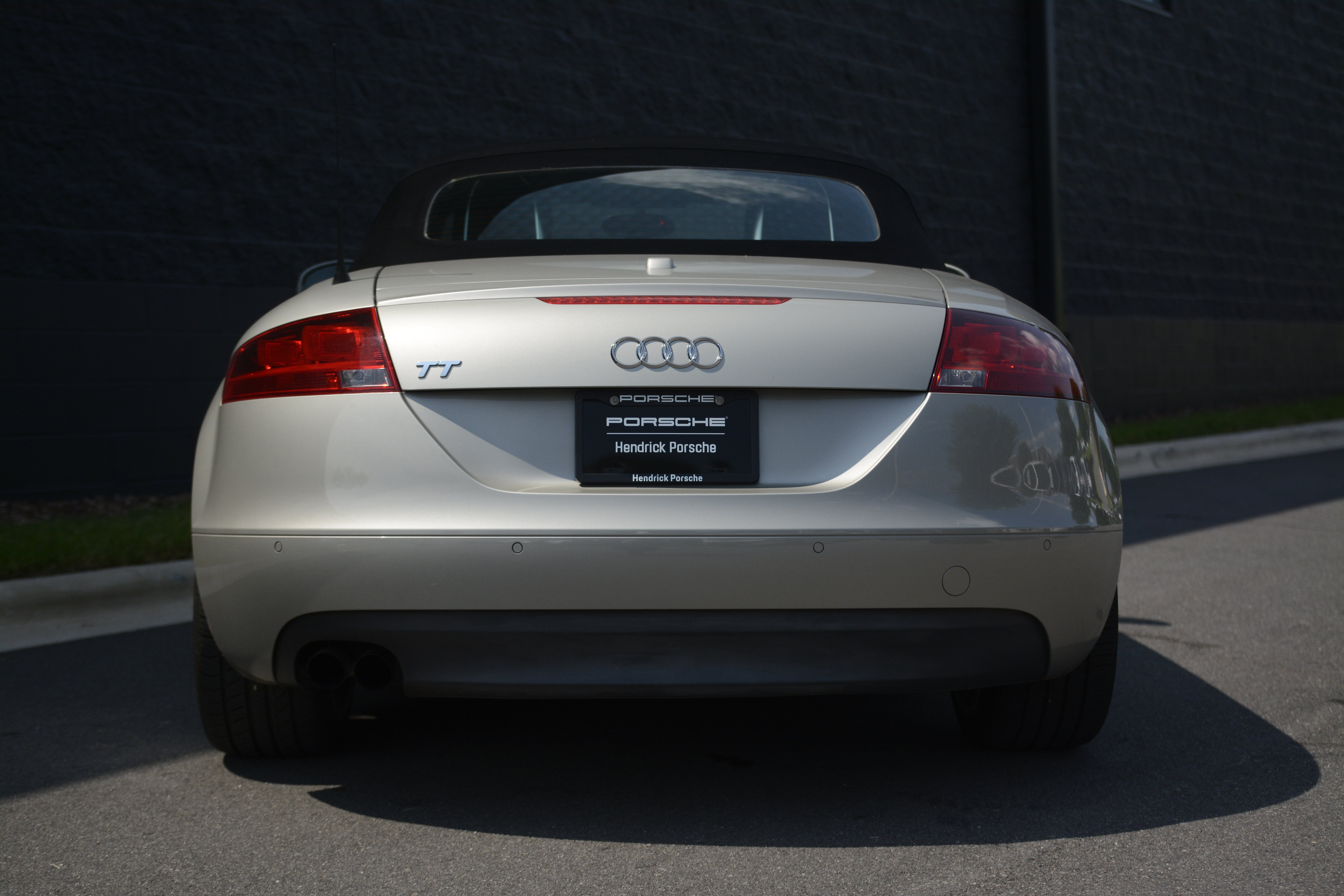 Used 2008 Audi TT 2.0T FWD image 6