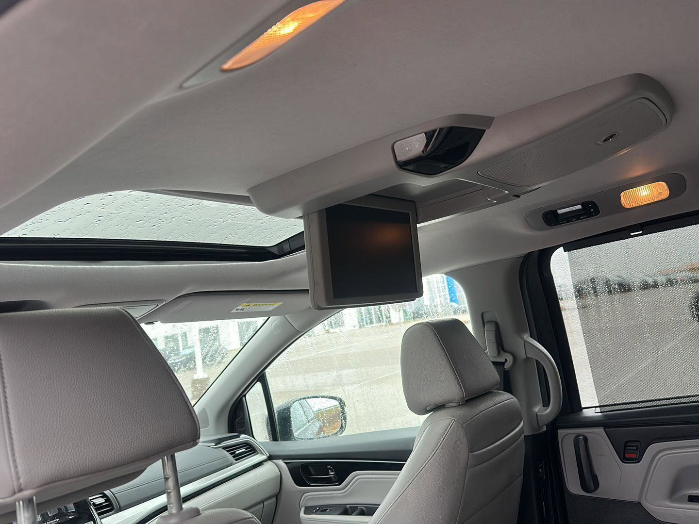 Used 2019 Honda Odyssey Elite image 28