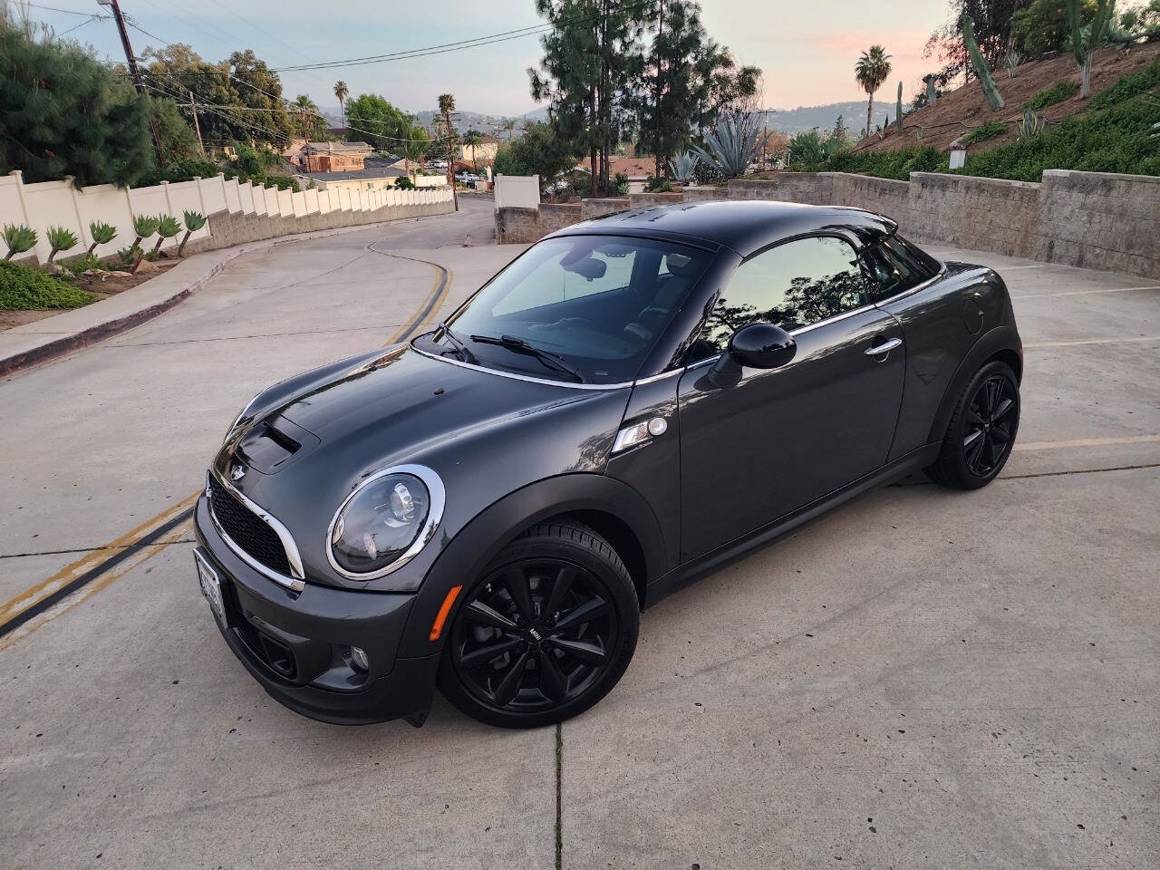 Used 2012 MINI Cooper Coupe S FWD image 2