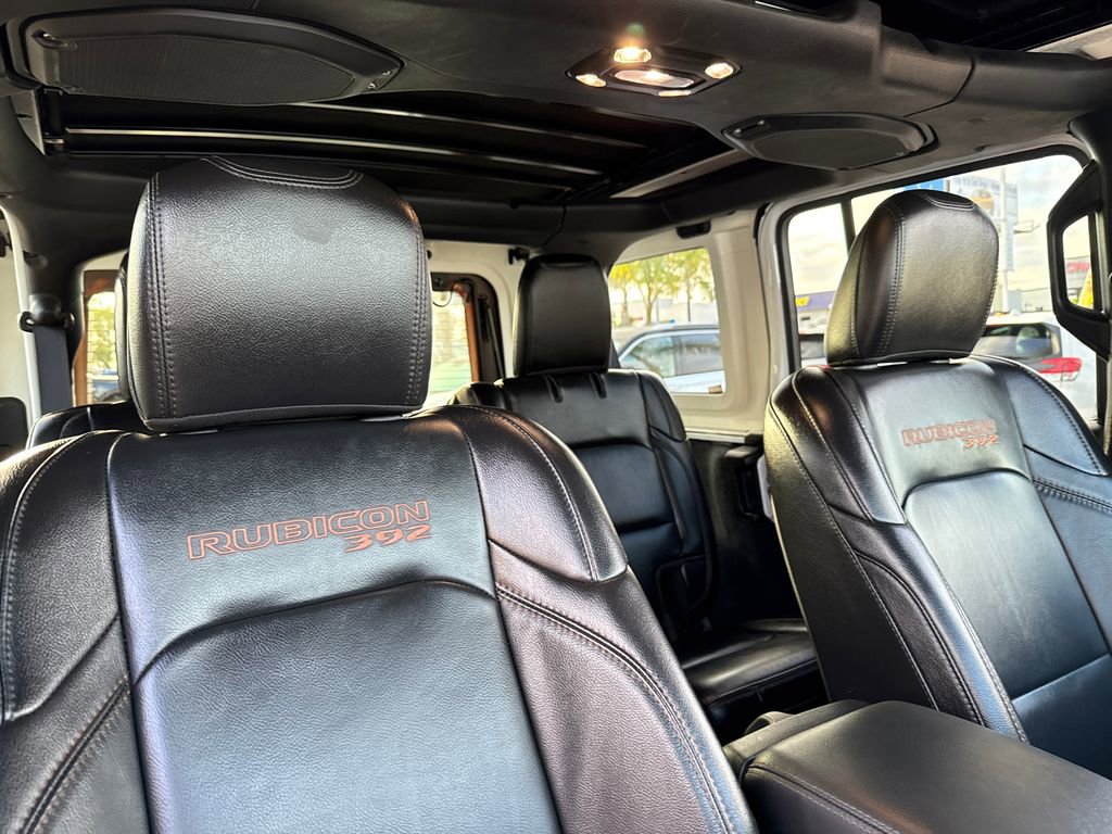 Used 2022 Jeep Wrangler Unlimited Rubicon image 16