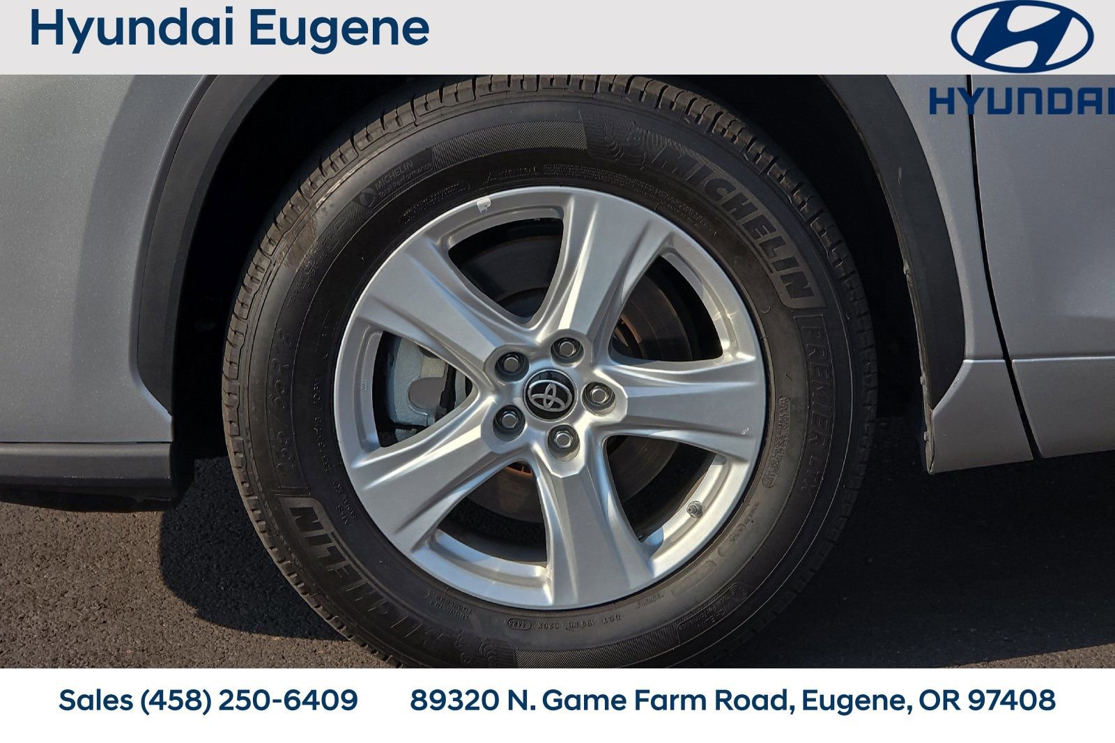 Used 2024 Toyota Highlander LE image 36