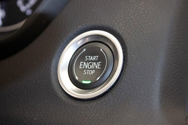 Used 2023 Cadillac XT4 Premium Luxury w/ Enhanced Visibility Package image 30