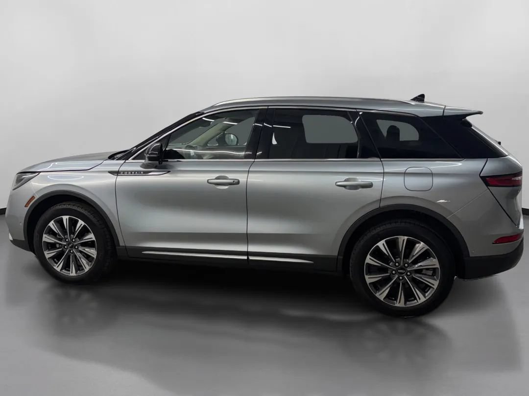 Used 2021 Lincoln Corsair Reserve w/ Equipment Group 201A AWD/4WD image 5