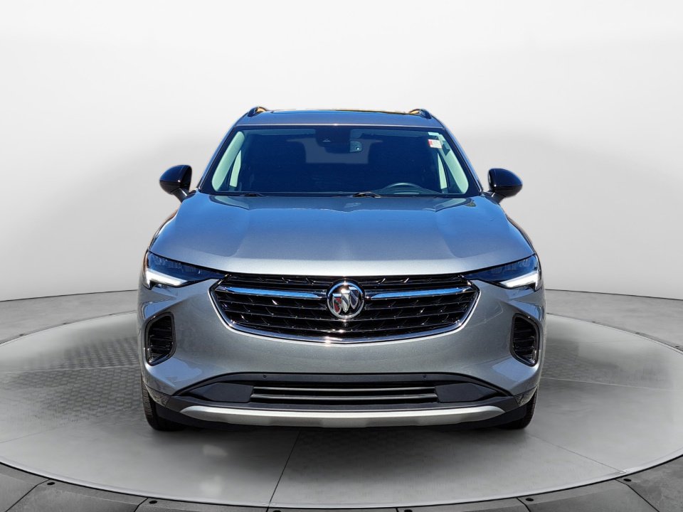 Used 2023 Buick Envision Essence w/ Technology Package I AWD/4WD image 2