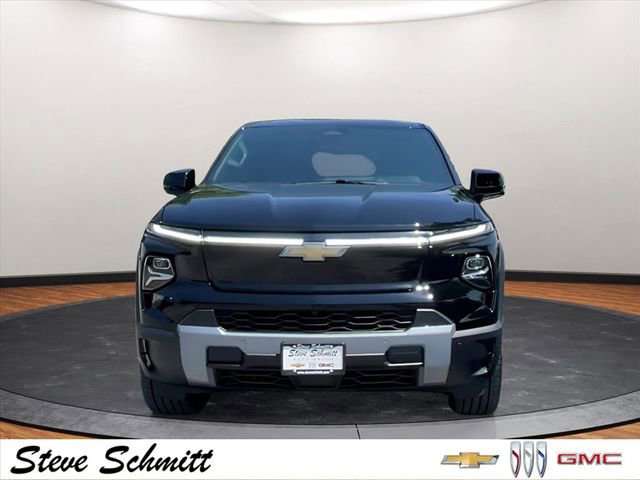 New 2026 Chevrolet Silverado EV LT w/ Premium Package AWD/4WD image 3