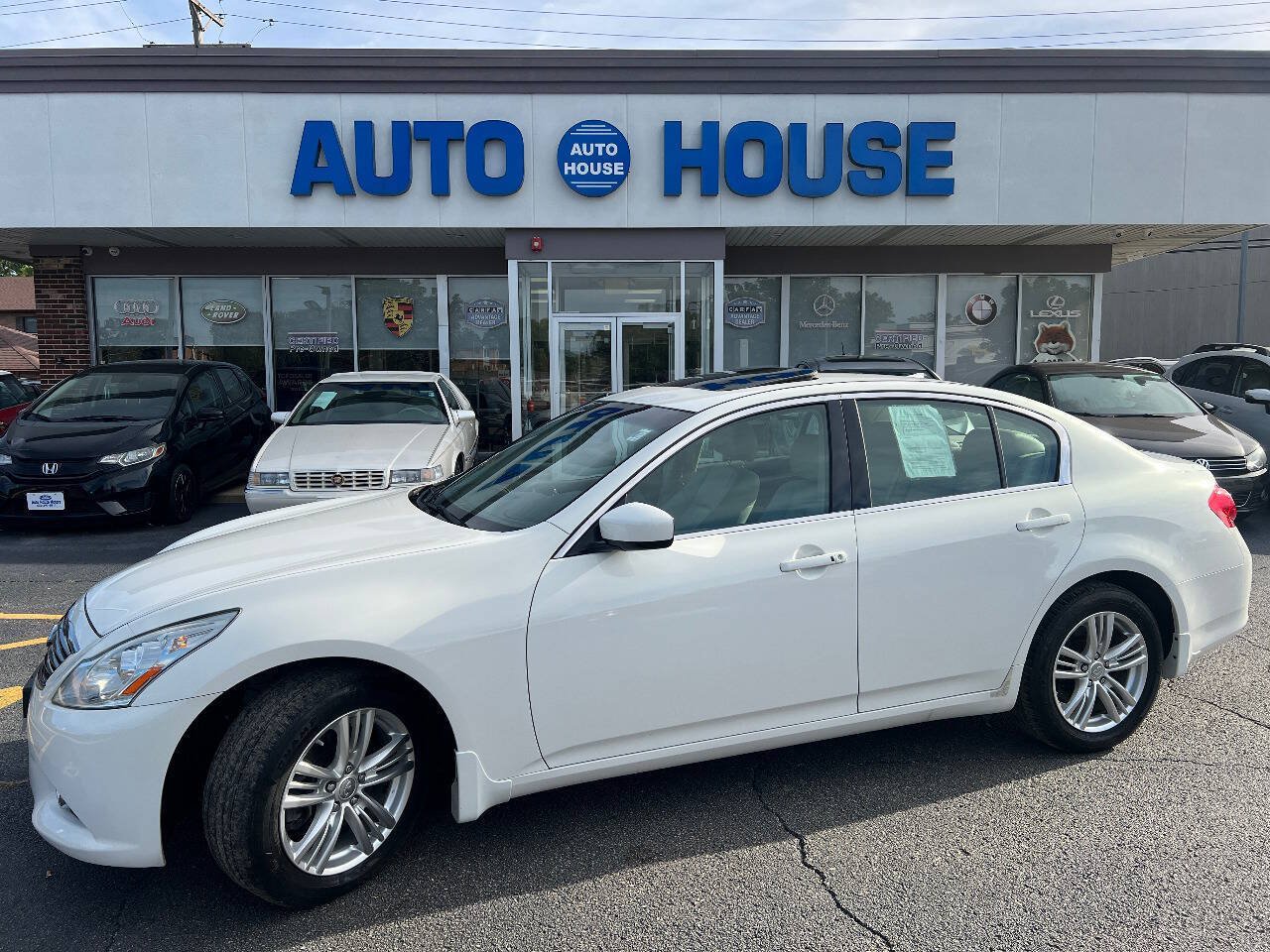 Used 2011 INFINITI G37 x Sedan w/ Premium Pkg