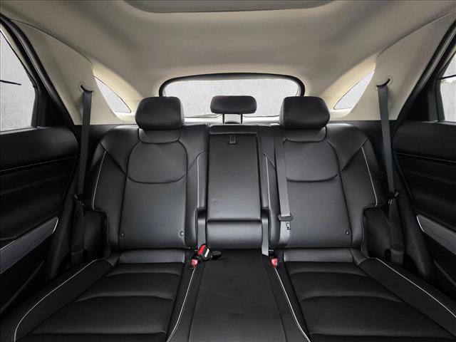 Used 2022 Genesis GV70 2.5T w/ Advanced Package image 16