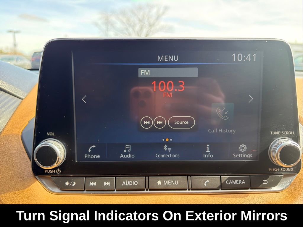 Used 2024 Nissan Sentra SV w/ SV Premium Package image 22