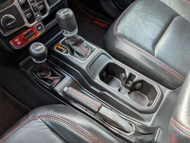 Used 2018 Jeep Wrangler Unlimited Rubicon image 16