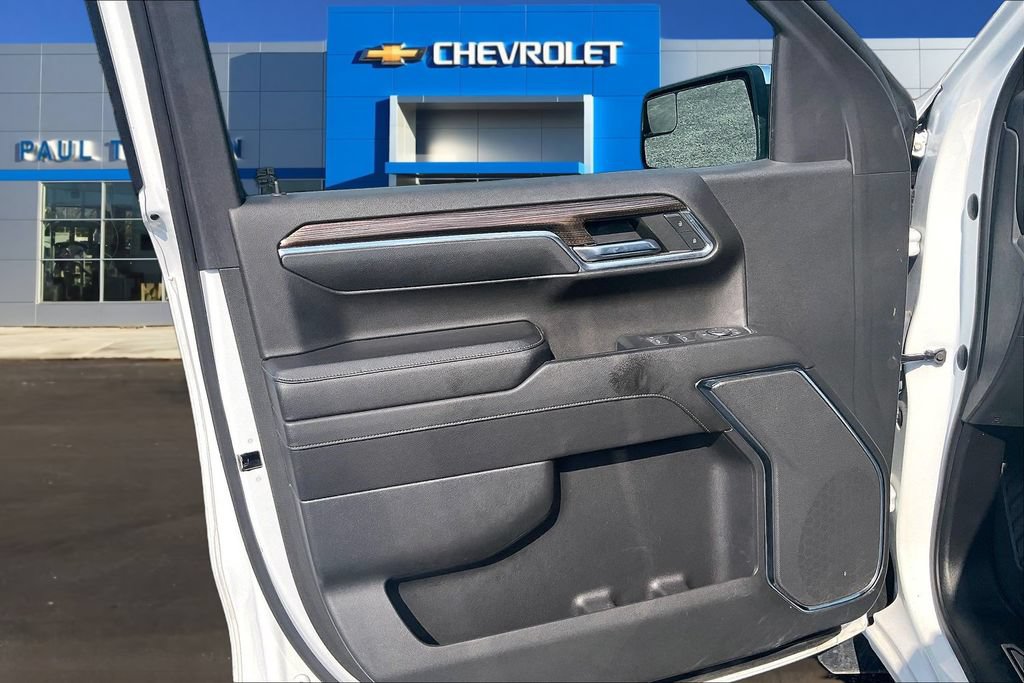 Used 2023 Chevrolet Silverado 1500 LT AWD/4WD image 21