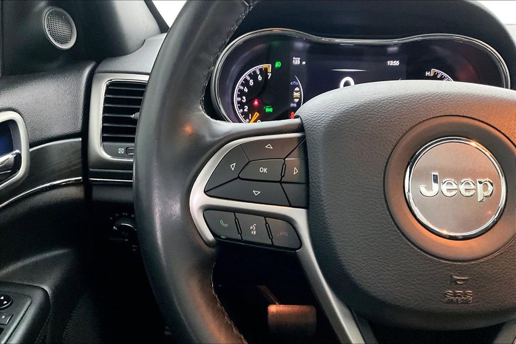 Used 2019 Jeep Grand Cherokee Limited w/ Luxury Group II image 24