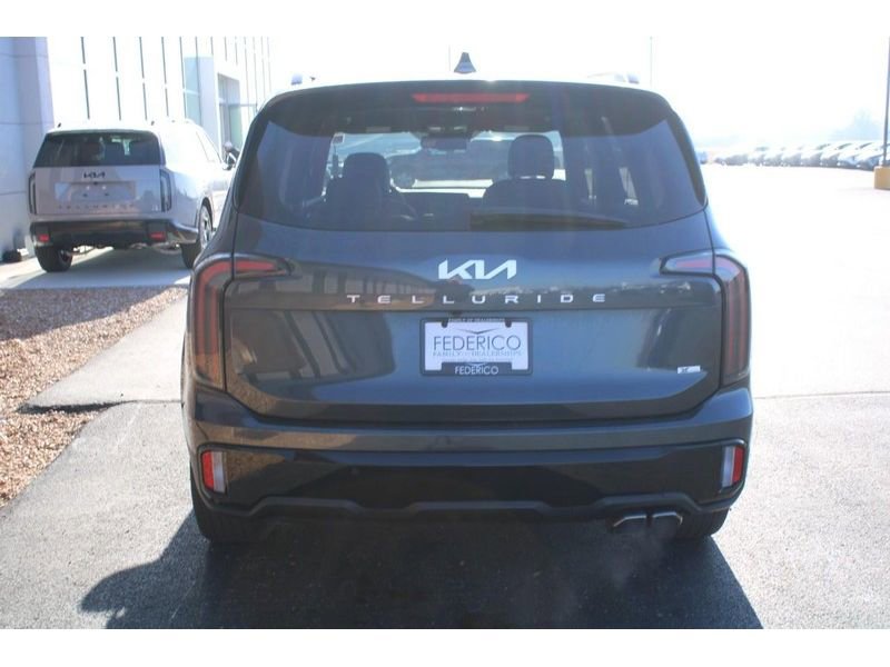 Used 2024 Kia Telluride EX X-Line image 4