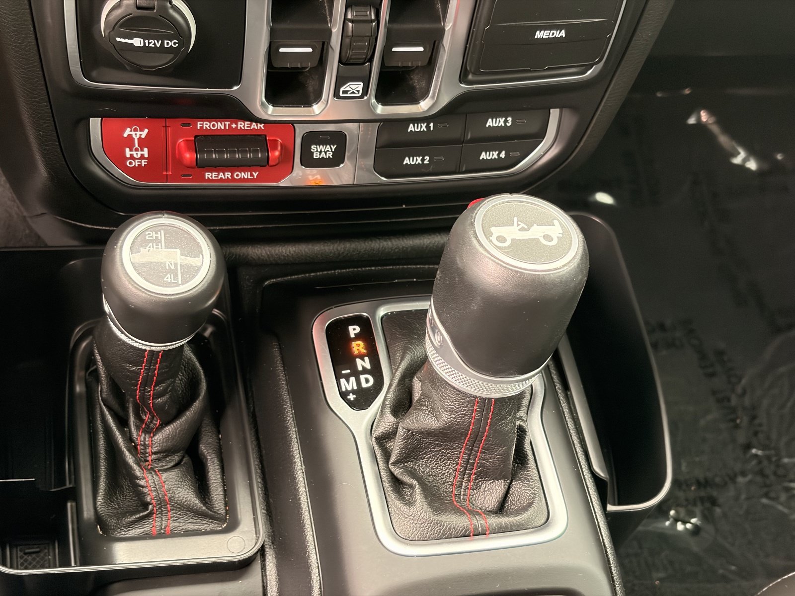 Used 2020 Jeep Wrangler Unlimited Rubicon AWD/4WD image 26