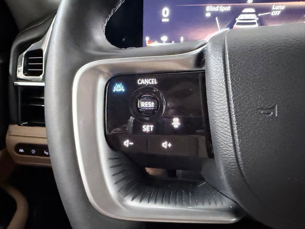 Certified 2025 INFINITI QX80 Luxe image 27