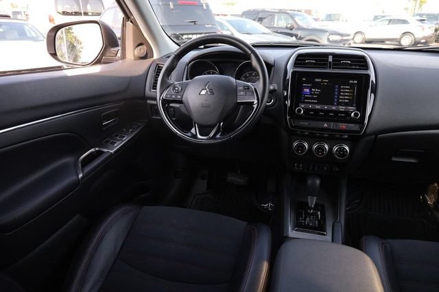 Used 2024 Mitsubishi Outlander Sport SE AWD/4WD image 23