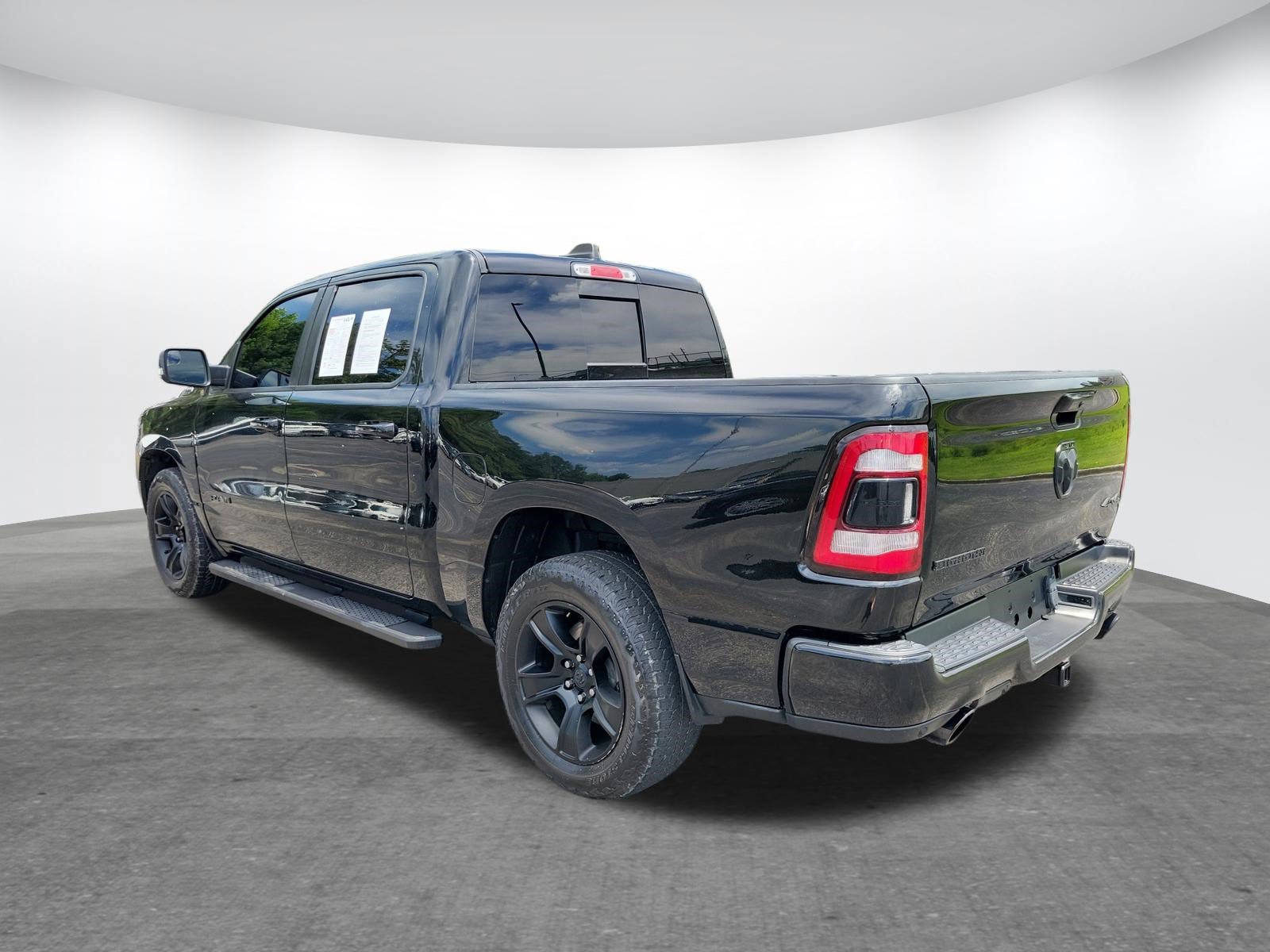 Used 2020 RAM 1500 Big Horn AWD/4WD image 24