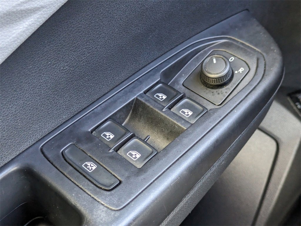 Used 2024 Volkswagen Taos S image 22