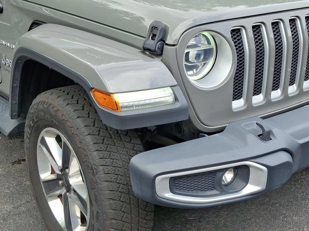 Used 2020 Jeep Wrangler Unlimited Sahara AWD/4WD image 28