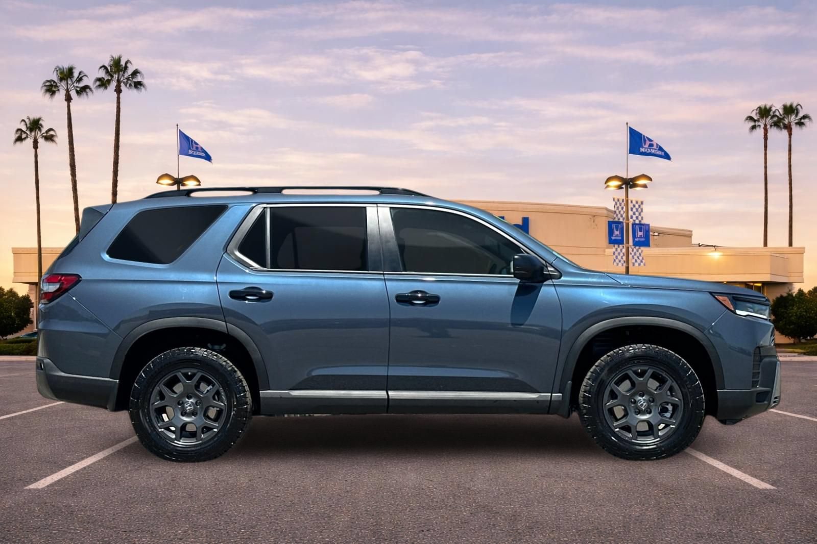 New 2026 Honda Pilot TrailSport image 3