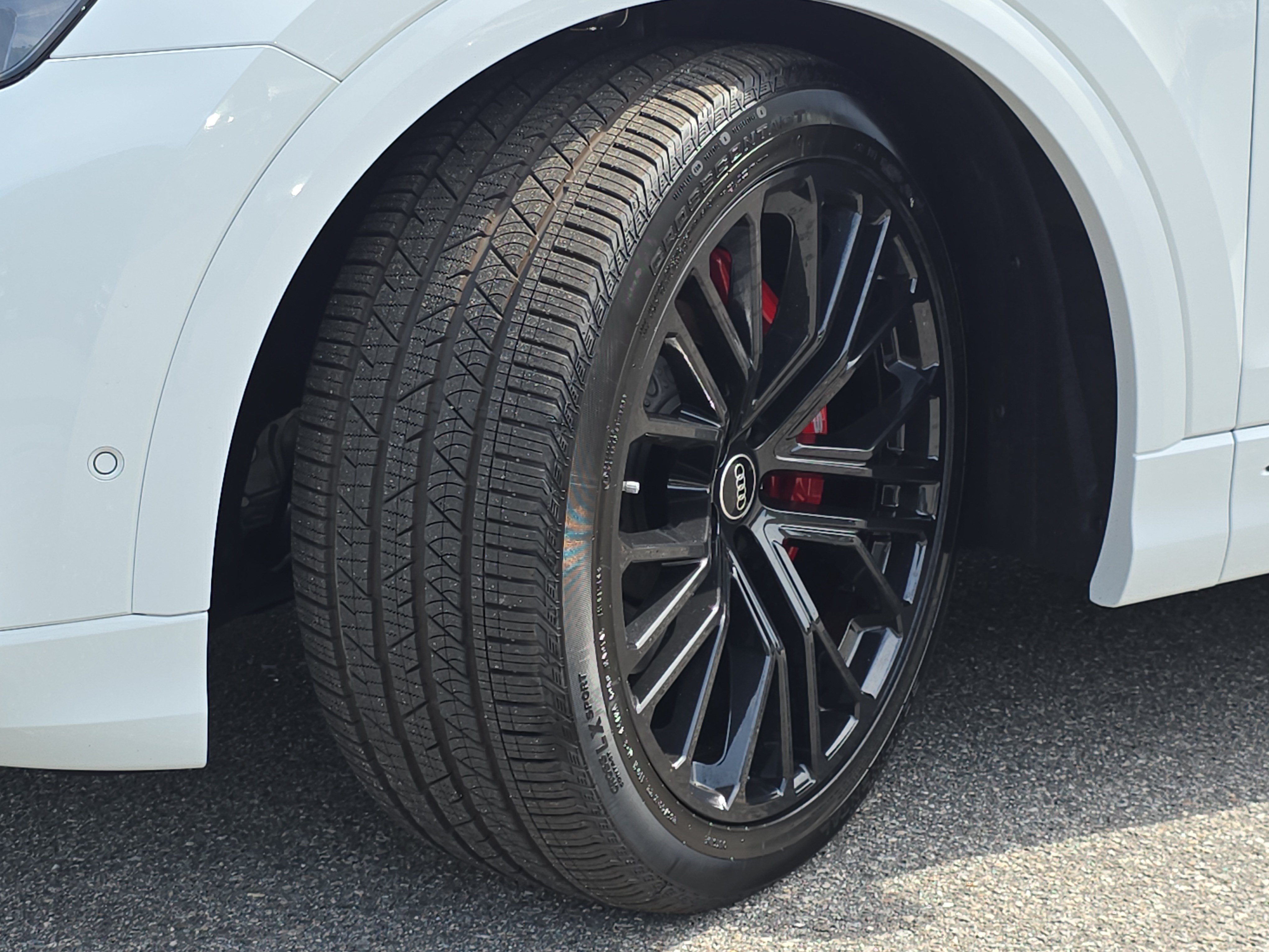 New 2026 Audi SQ8 Prestige AWD/4WD image 33